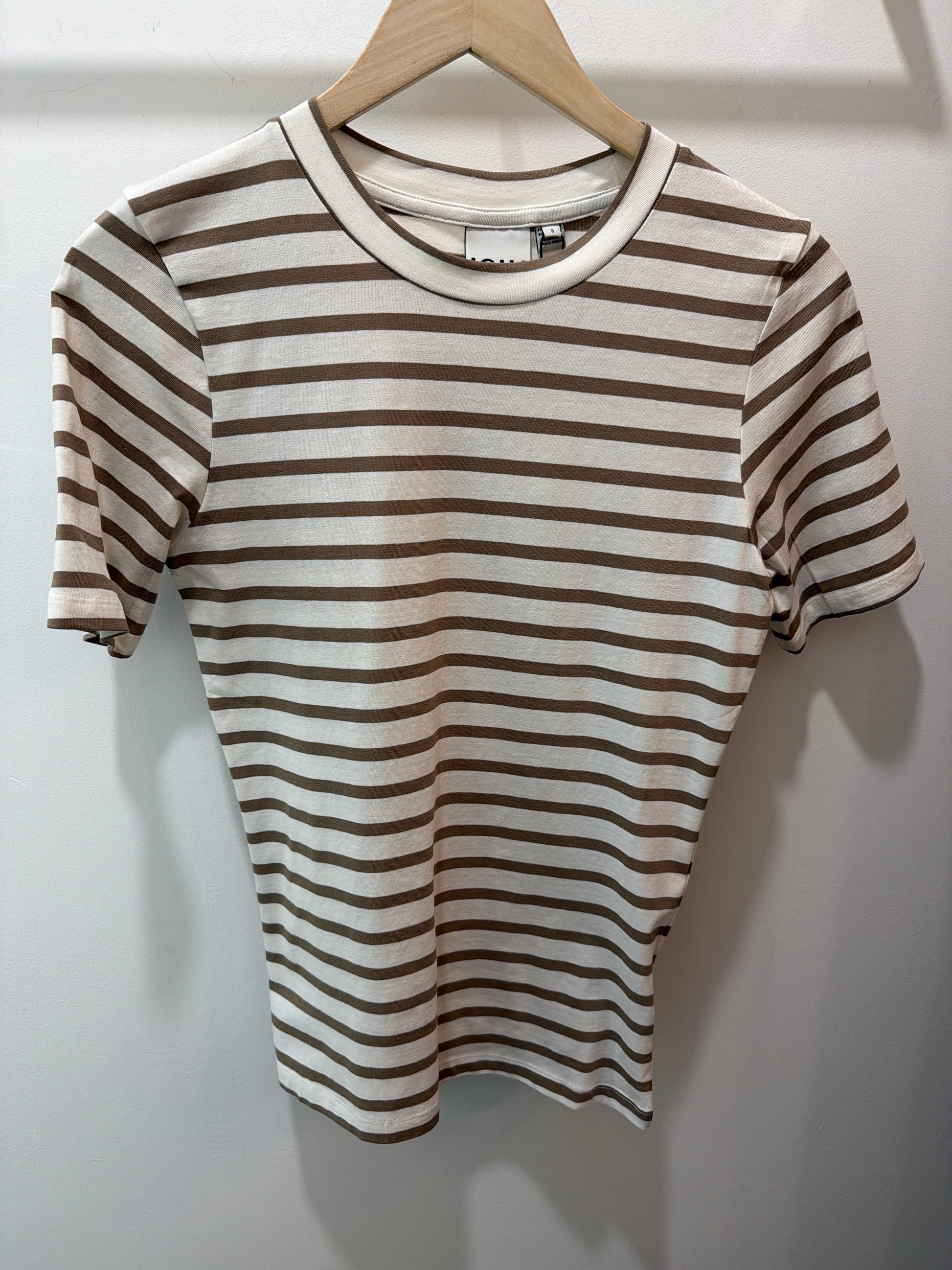 Cloud Dancer T shirt