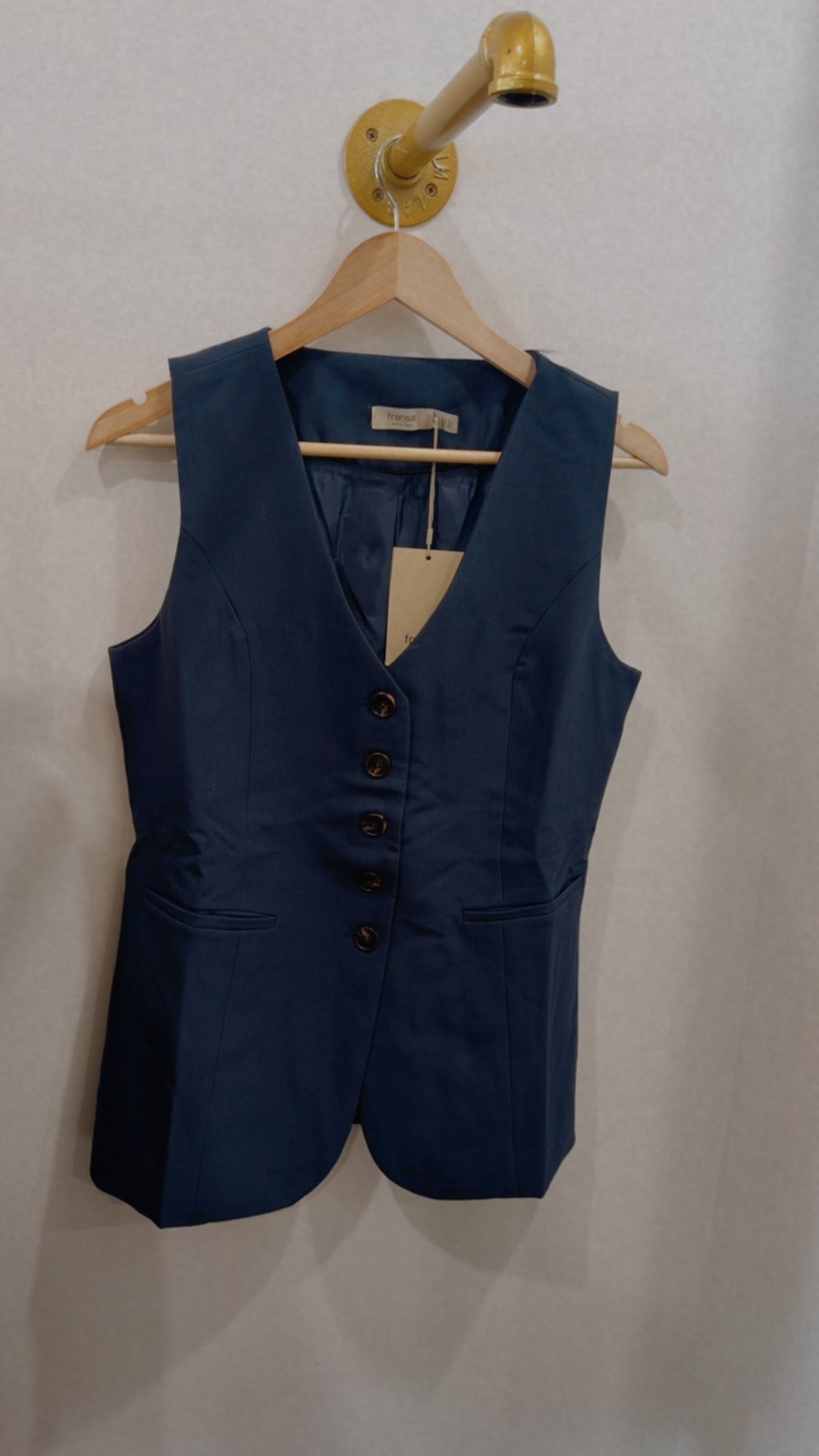 Frabigail Vest