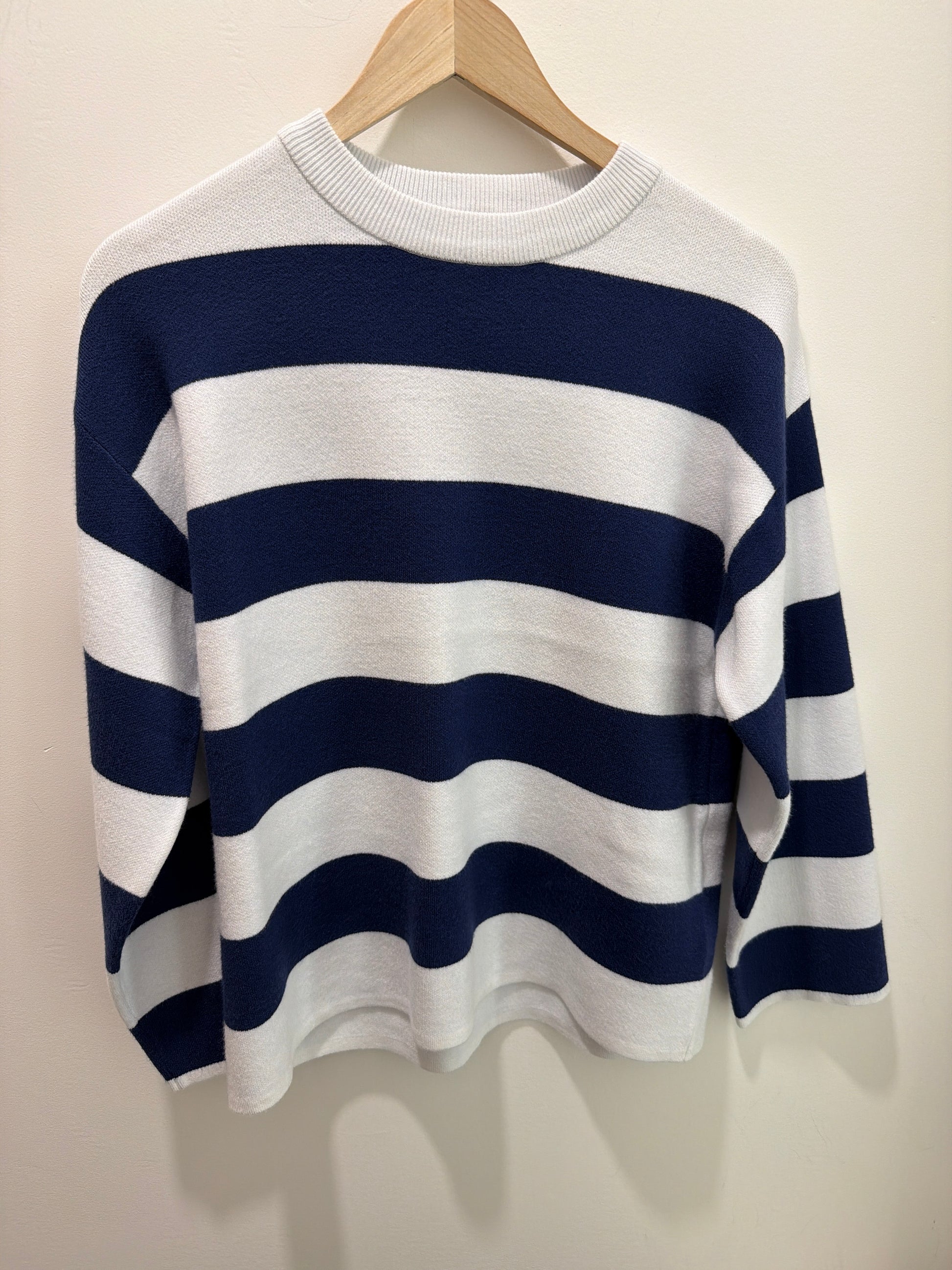 Boyfriend stripped pullover