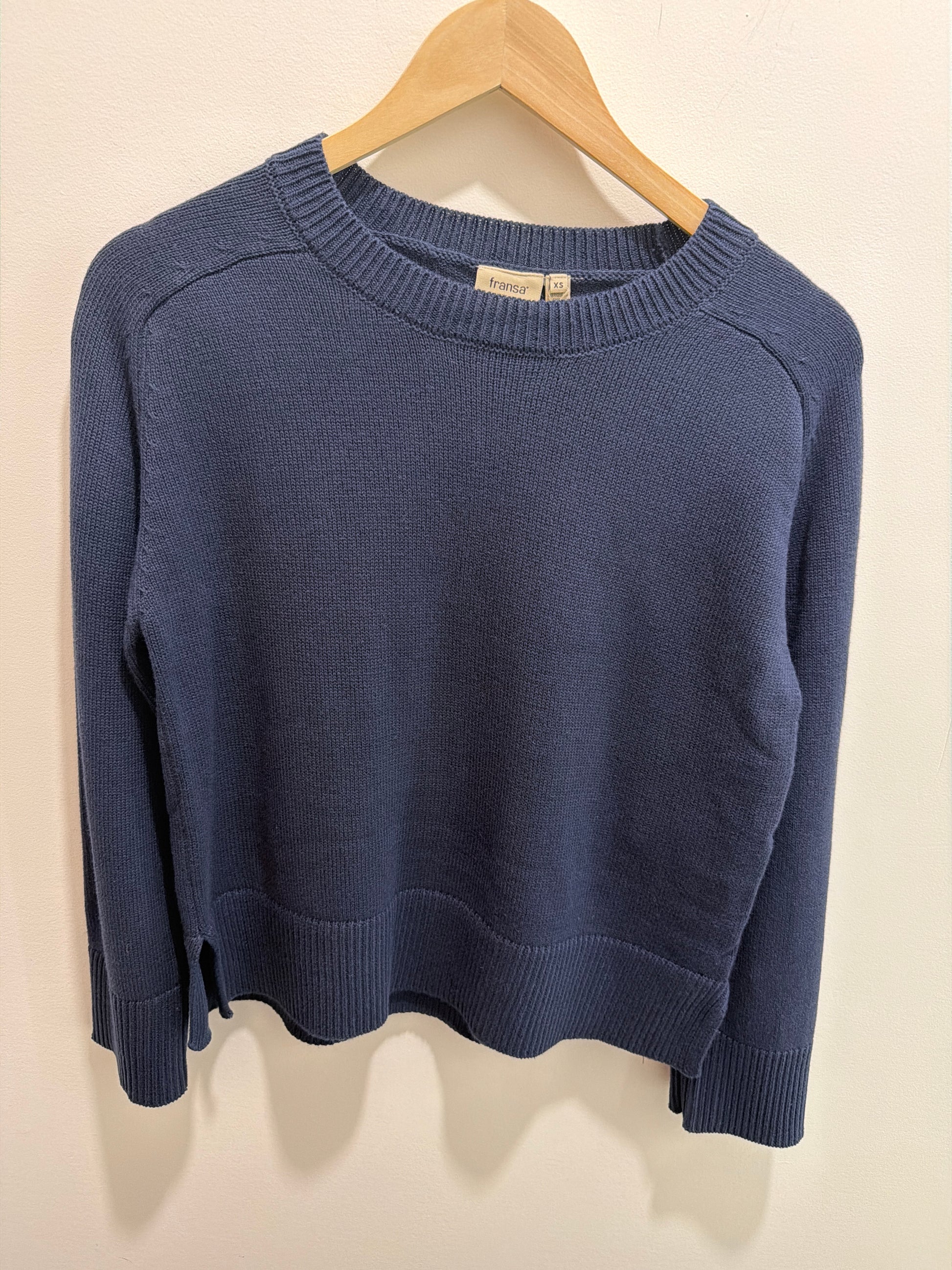 Crewneck Pullover